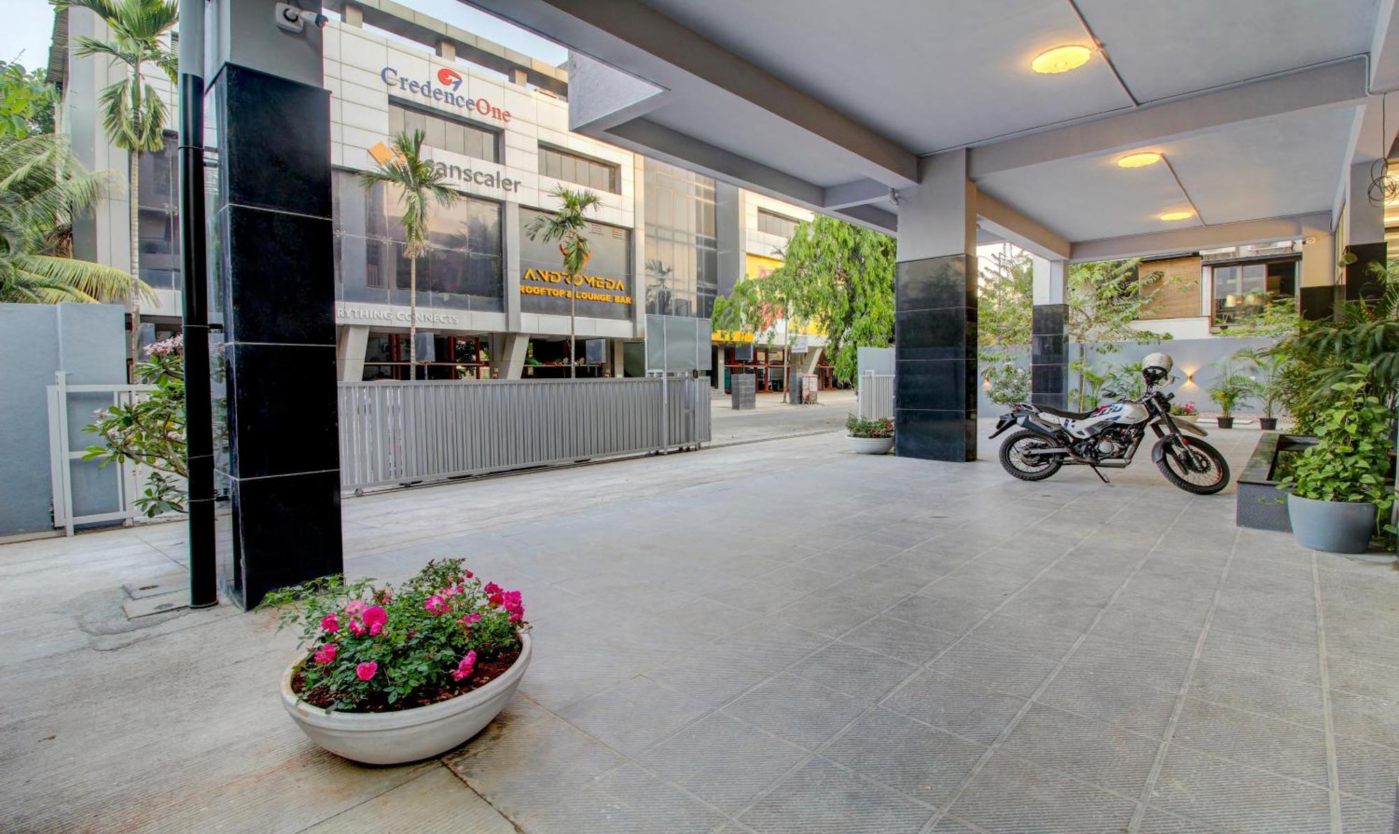 Comfort Inn Baner- Indian Nationals Only Pune Esterno foto